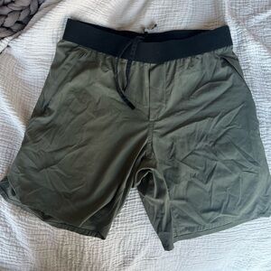 Ten Thousand Tactical Shorts 7” size Small - Green w/ liner